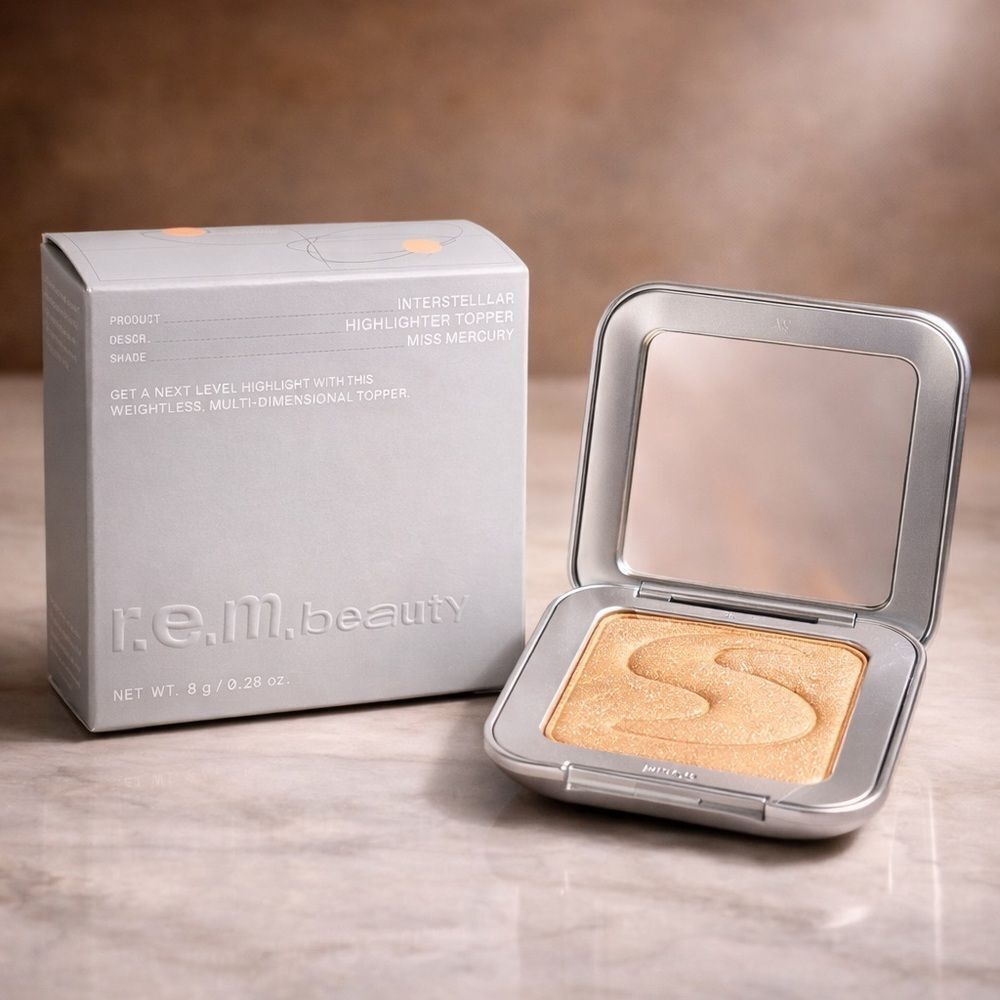 r.e.m. beauty Interstellar Highlighter Topper Miss Mercury 8g NIB